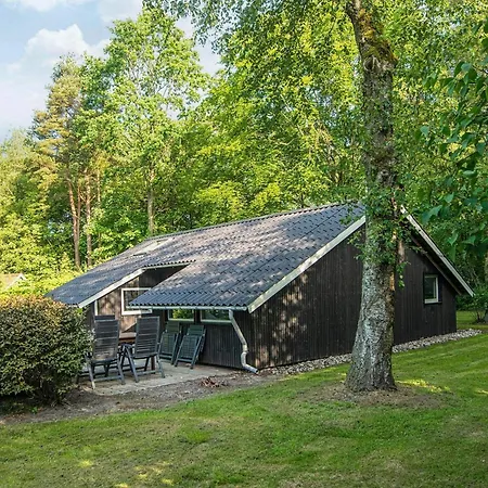 Casa vacanze Three-bedroom In Toftlund 27 *